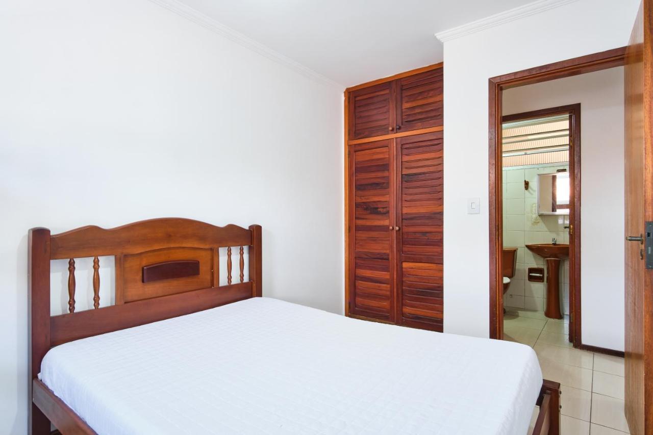 Lenamar II: Beachside Apartment with AC and Wi-Fi Ubatuba Exterior photo